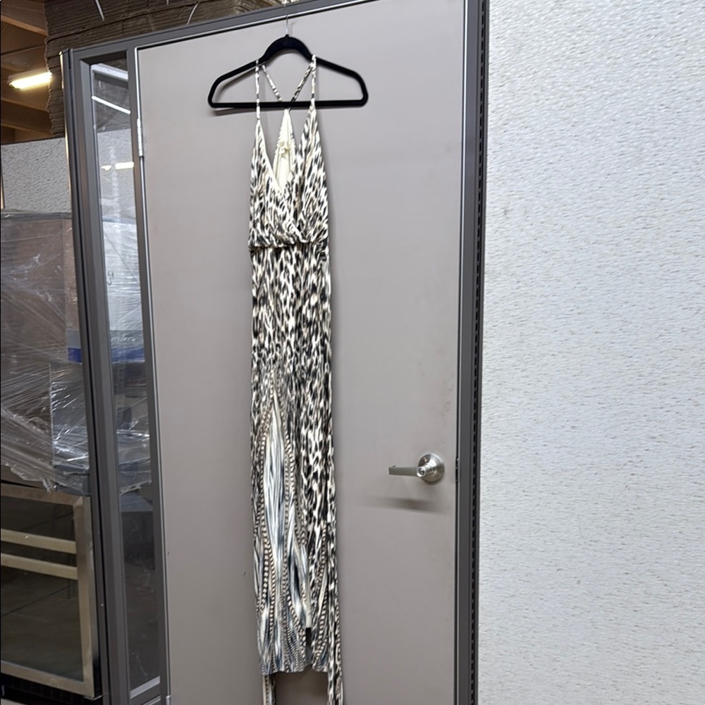 Boston Proper Black and White Maxi Dress with Elegant Design